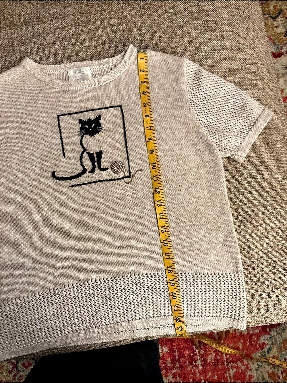 Vintage Christopher & Banks Knit Short Sleeve Cat Sweater Beige M - Picture 4 of 5